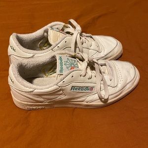 Worn in white mens size 10 Reebok sneakers